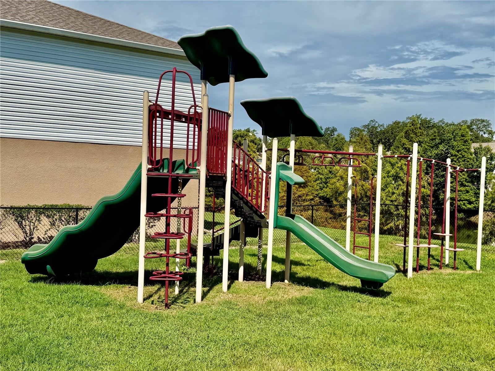 9912 ASHBURN LAKE DR — photo 18