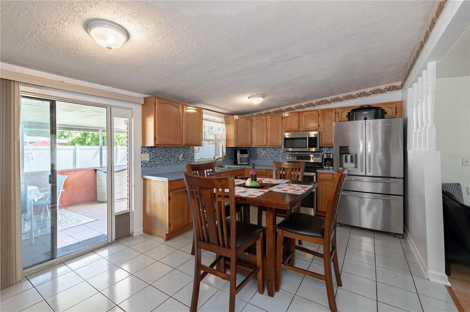6913 W CLIFTON ST — photo 18