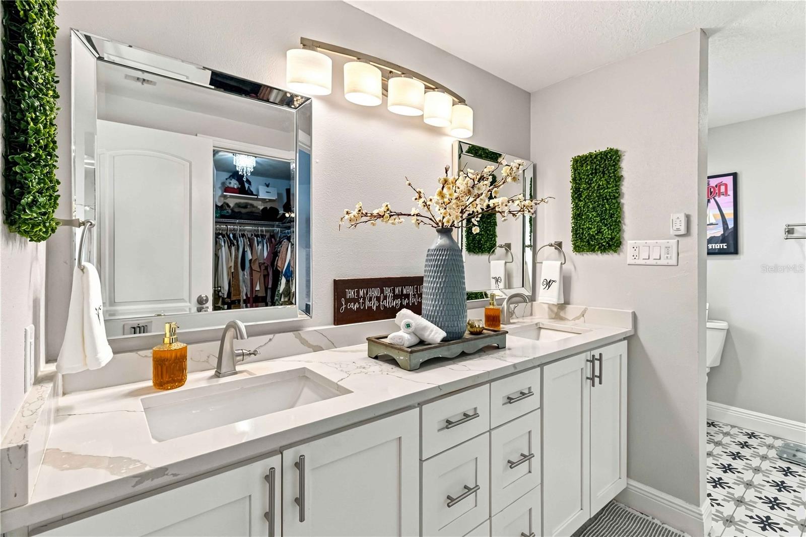 16642 VALLELY DR — photo 17