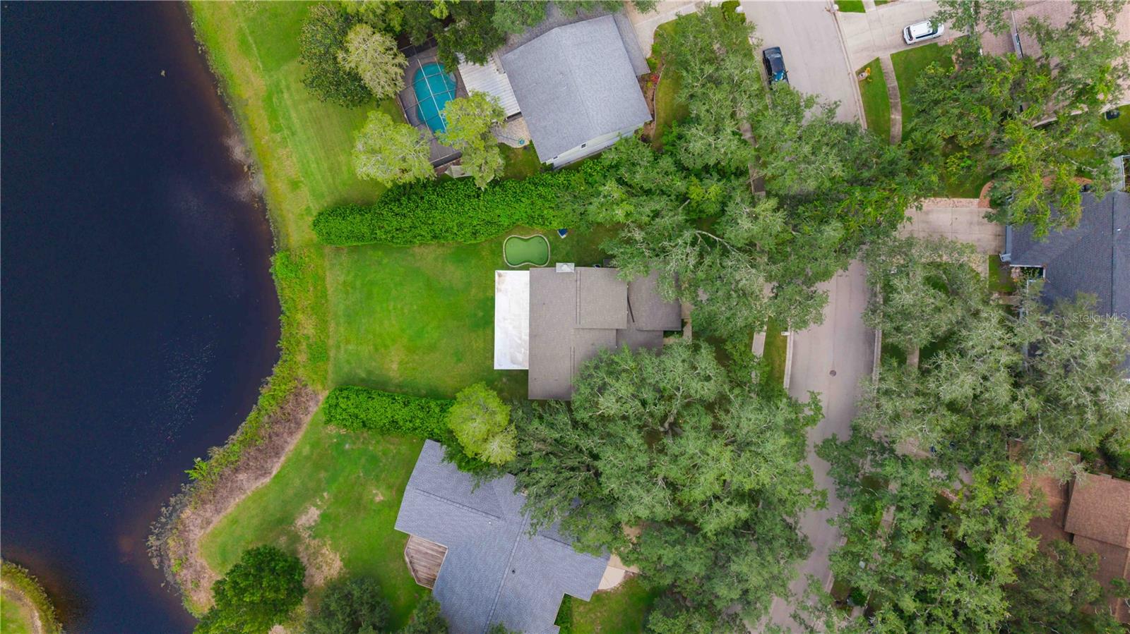 16642 VALLELY DR — photo 37