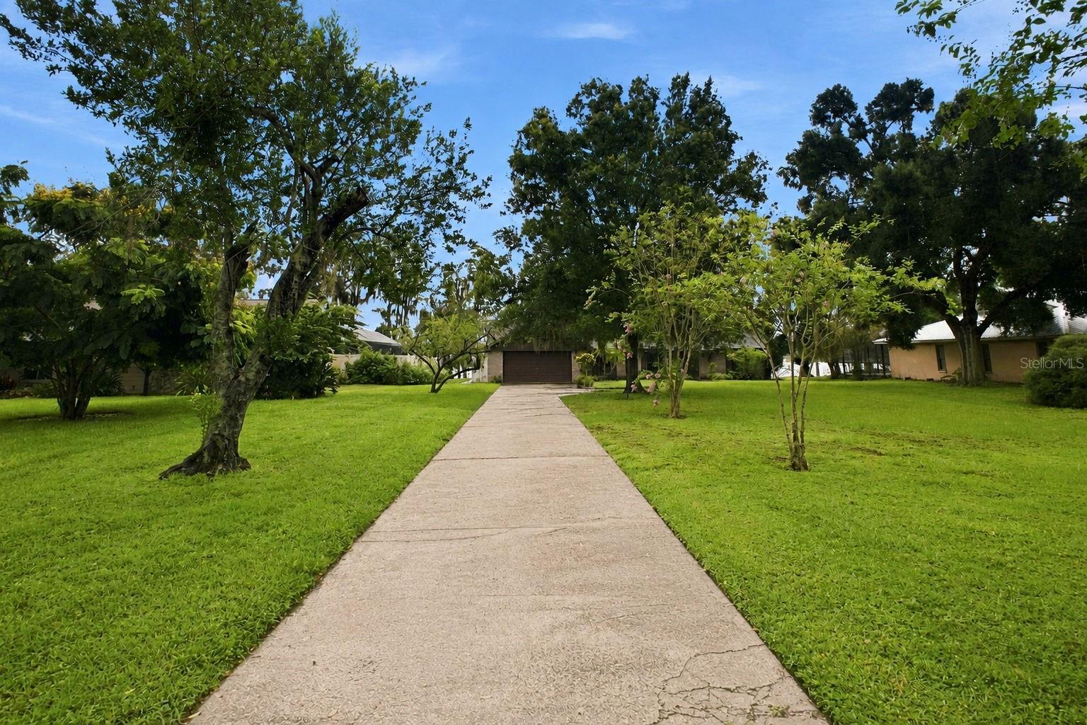15301 LAKE MAURINE DR — photo 2
