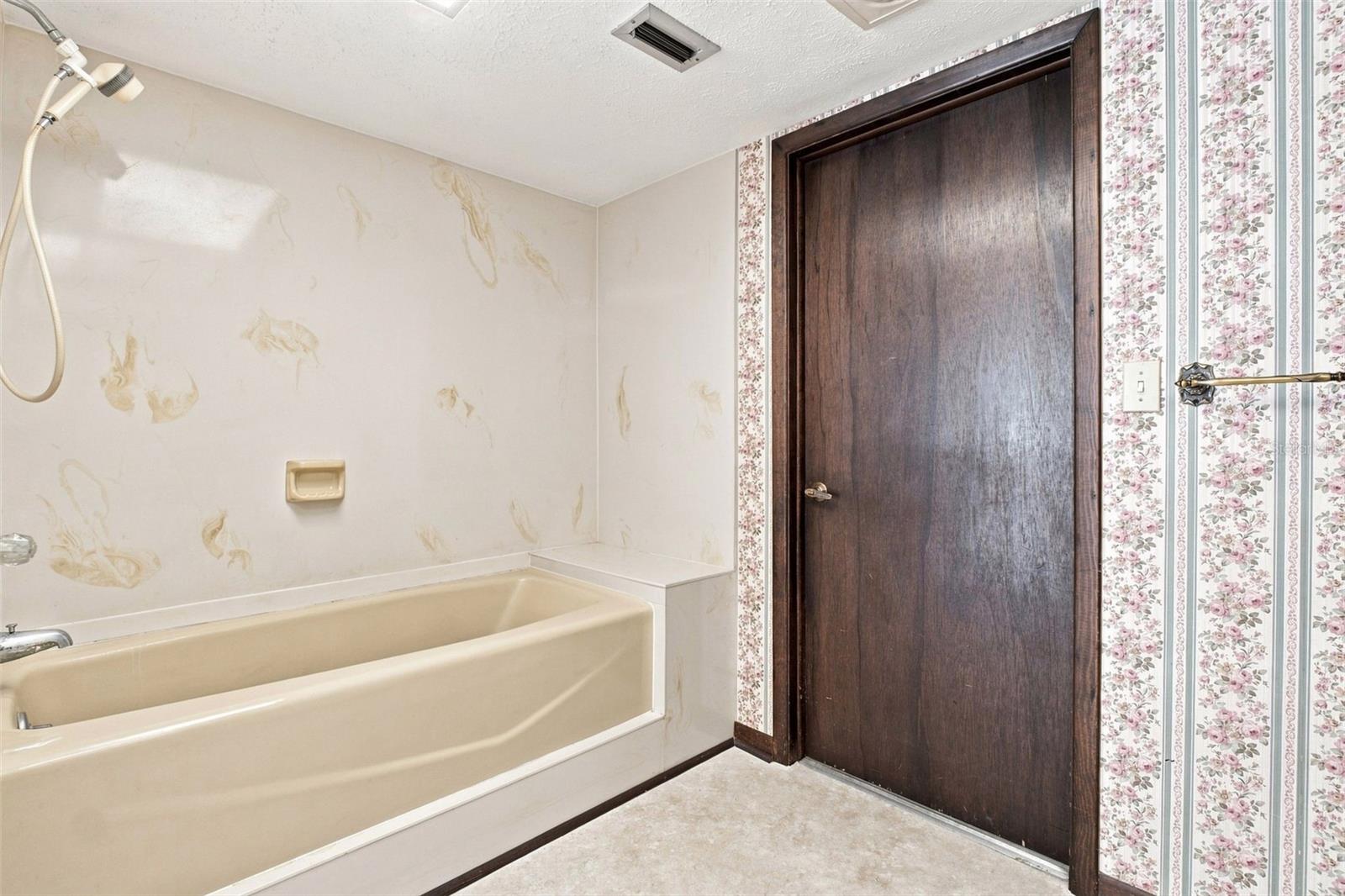 15301 LAKE MAURINE DR — photo 20