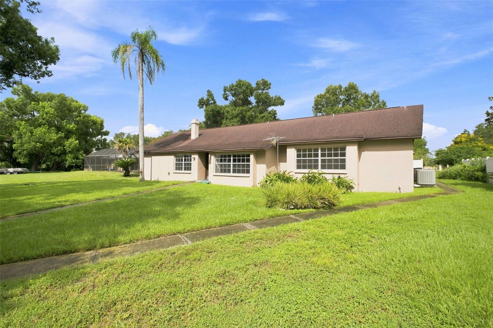 15301 LAKE MAURINE DR — photo 59