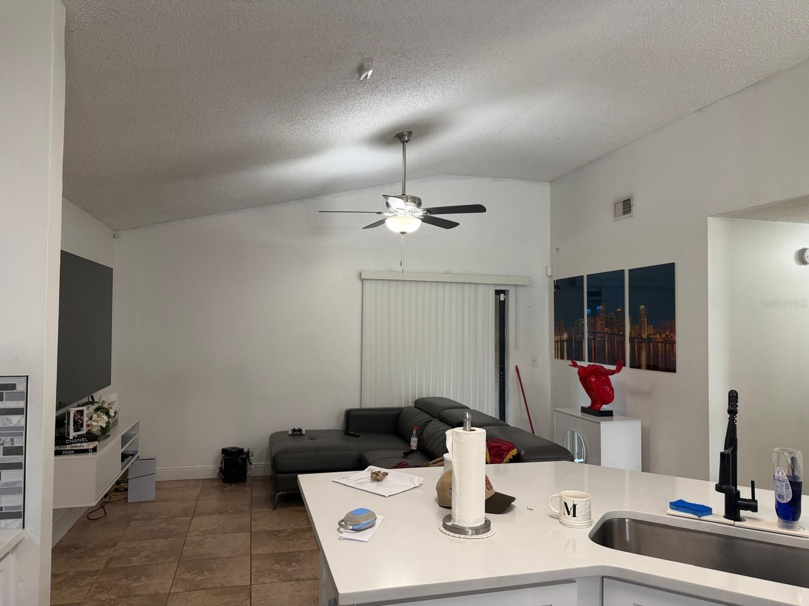 2216 RIDGEMORE DR — photo 4