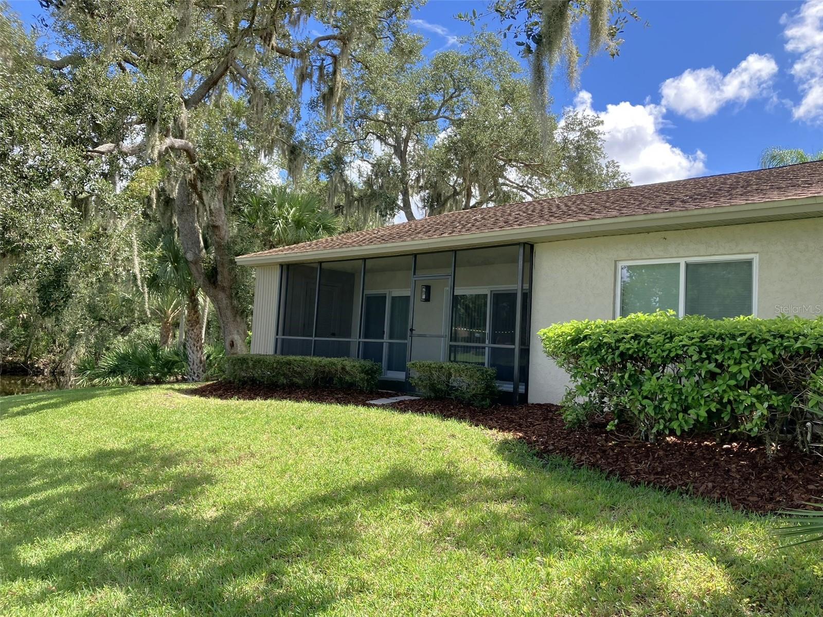 110 EVELYN CT — photo 41
