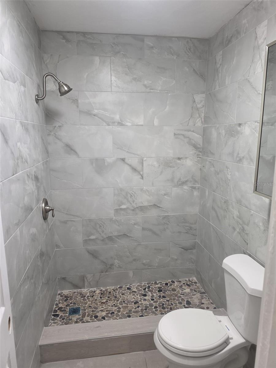 1844 JOHN RIVERS ST #N — photo 5