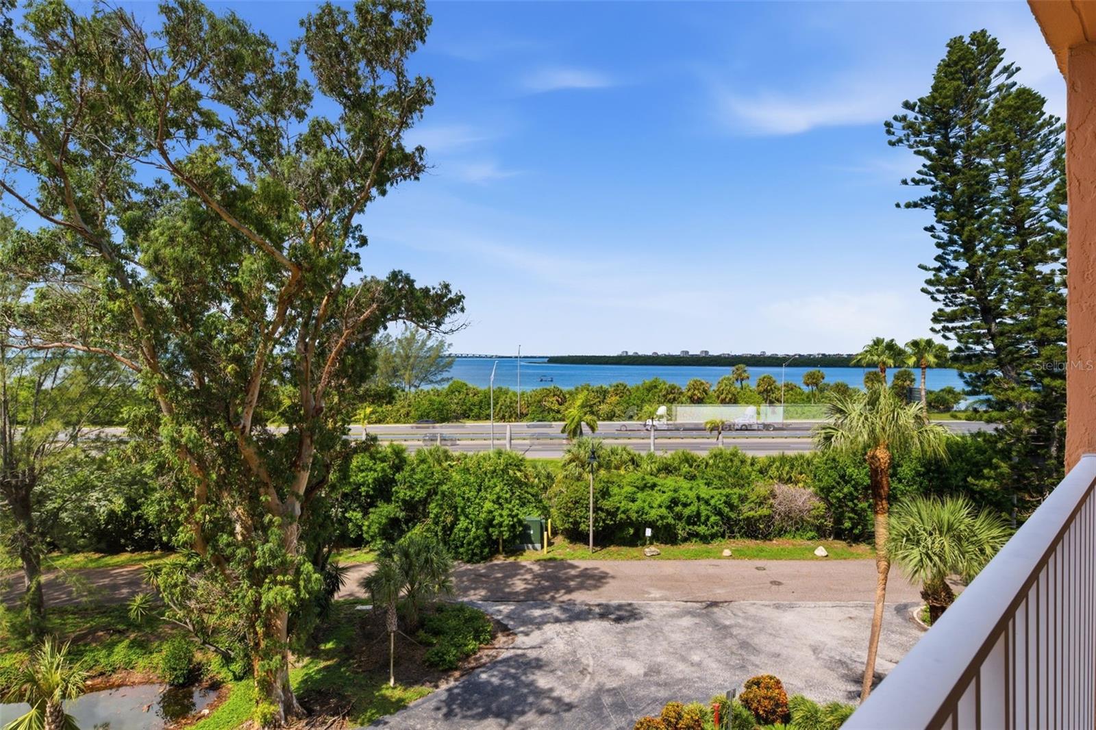 7432 SUNSHINE SKYWAY LN S #506 — photo 41