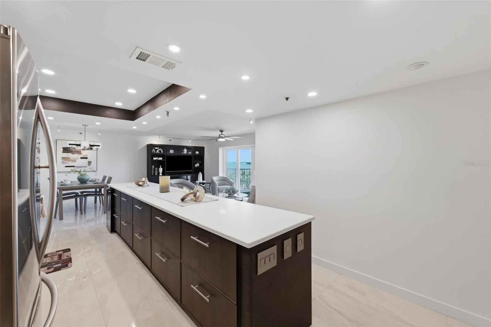 7432 SUNSHINE SKYWAY LN S #506 — photo 9