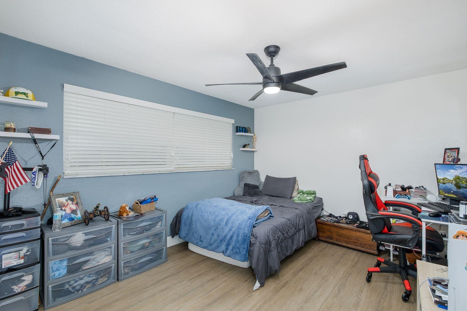 11555 PINE ST — photo 25