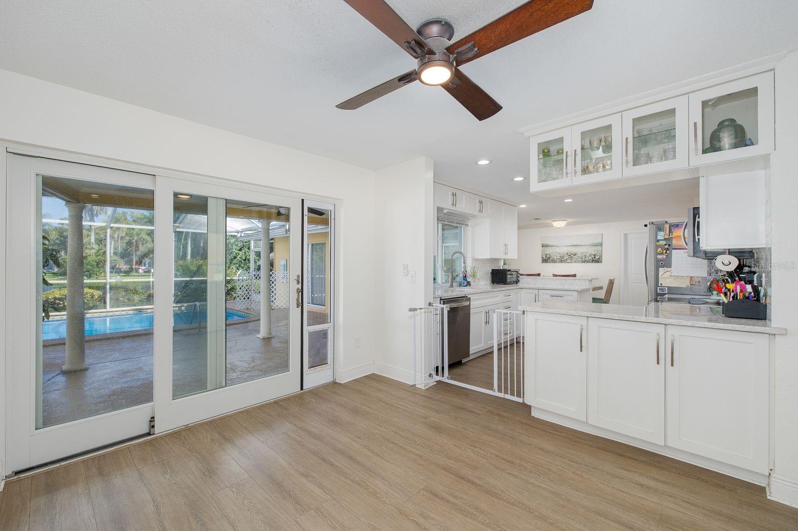 11555 PINE ST — photo 39