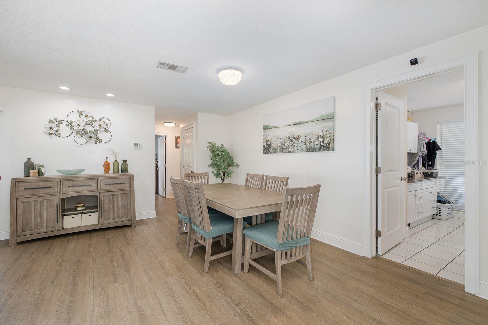 11555 PINE ST — photo 31