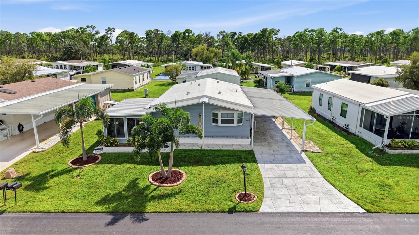 809 VILLA DEL SOL DR — photo 24