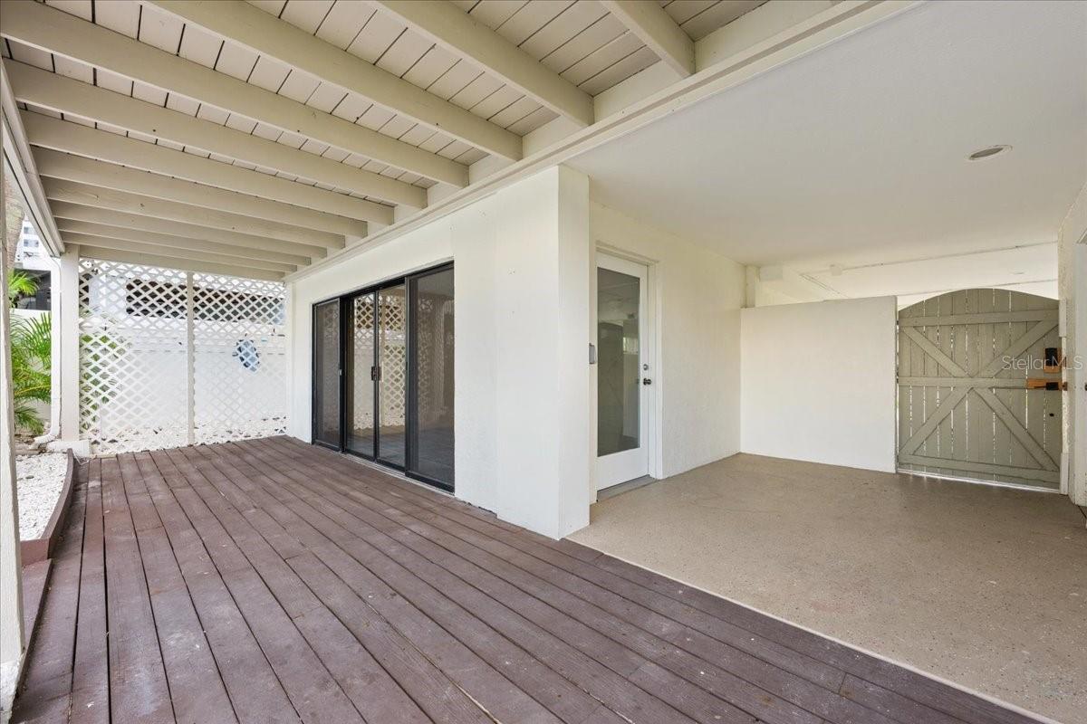 4675 CHANCELLOR CIR NE — photo 6