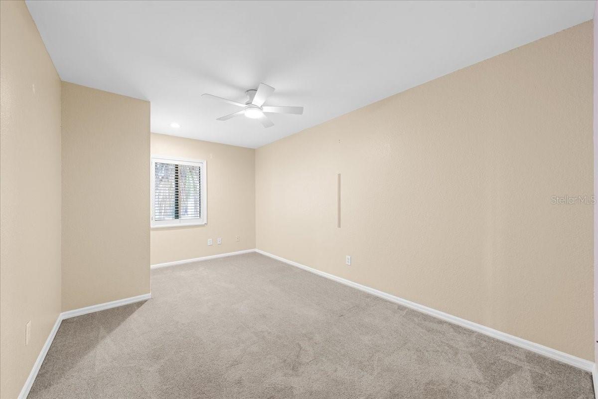 4675 CHANCELLOR CIR NE — photo 32