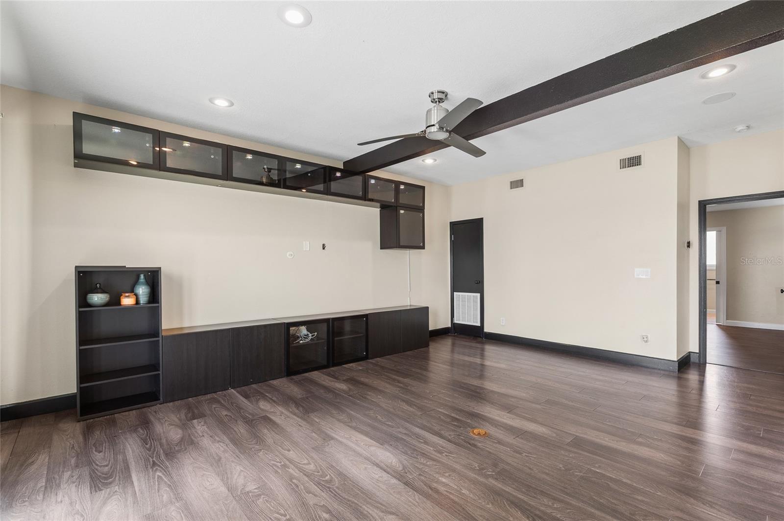 18200 CYPRESS COVE LN — photo 16