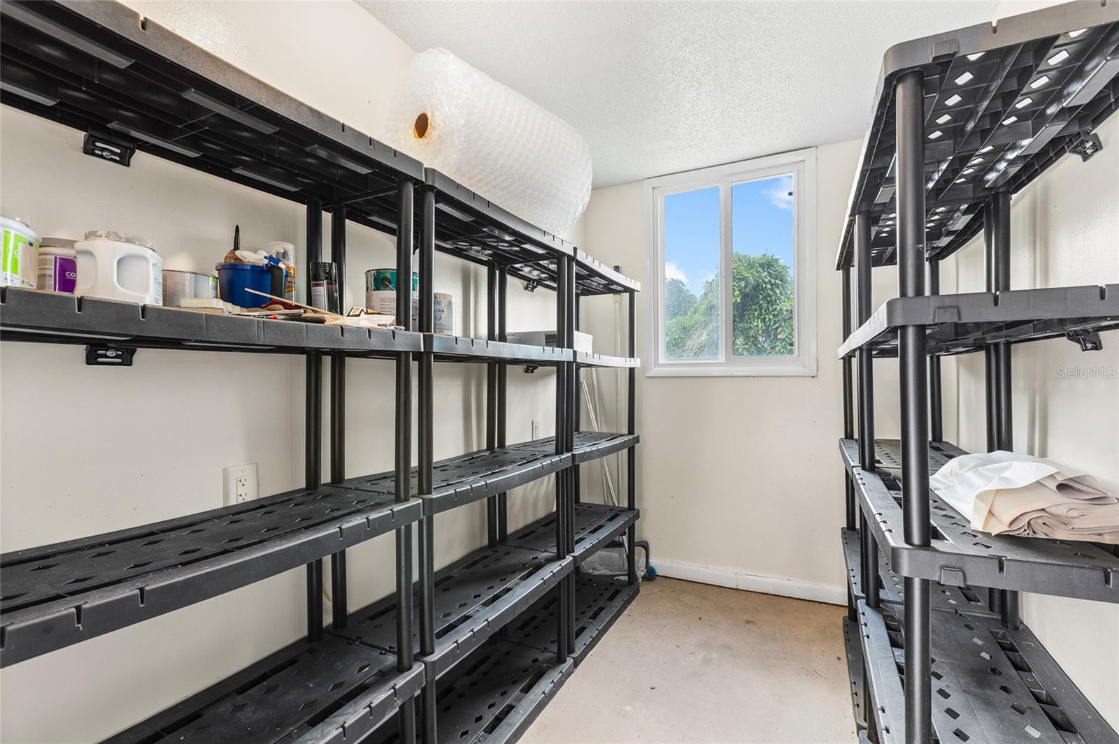 18200 CYPRESS COVE LN — photo 61