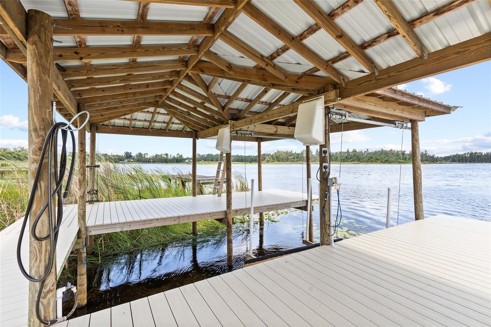 18200 CYPRESS COVE LN — photo 55