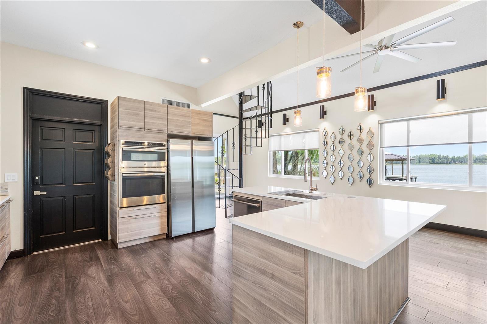 18200 CYPRESS COVE LN — photo 23