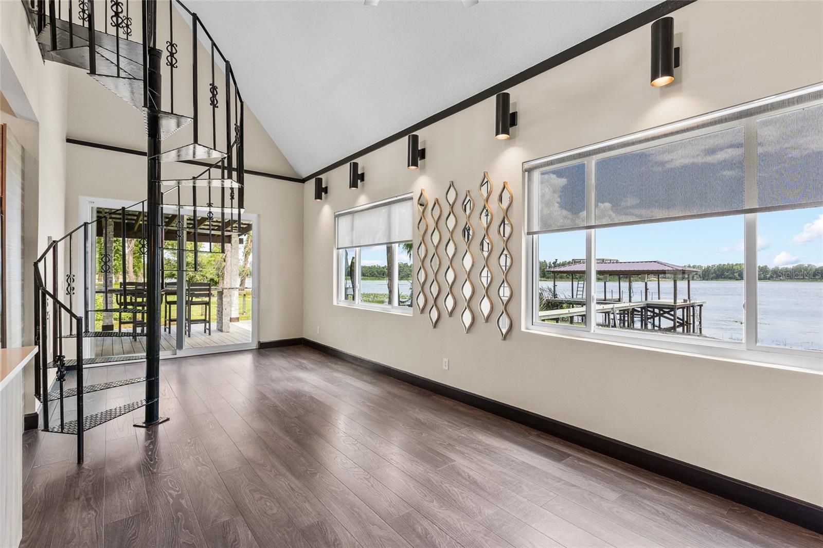 18200 CYPRESS COVE LN — photo 17