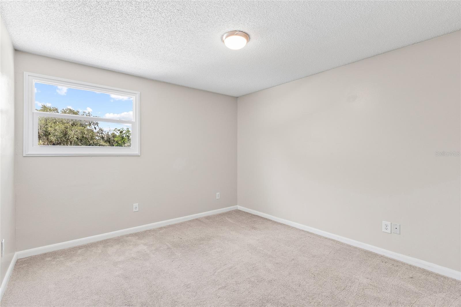 18200 CYPRESS COVE LN — photo 40