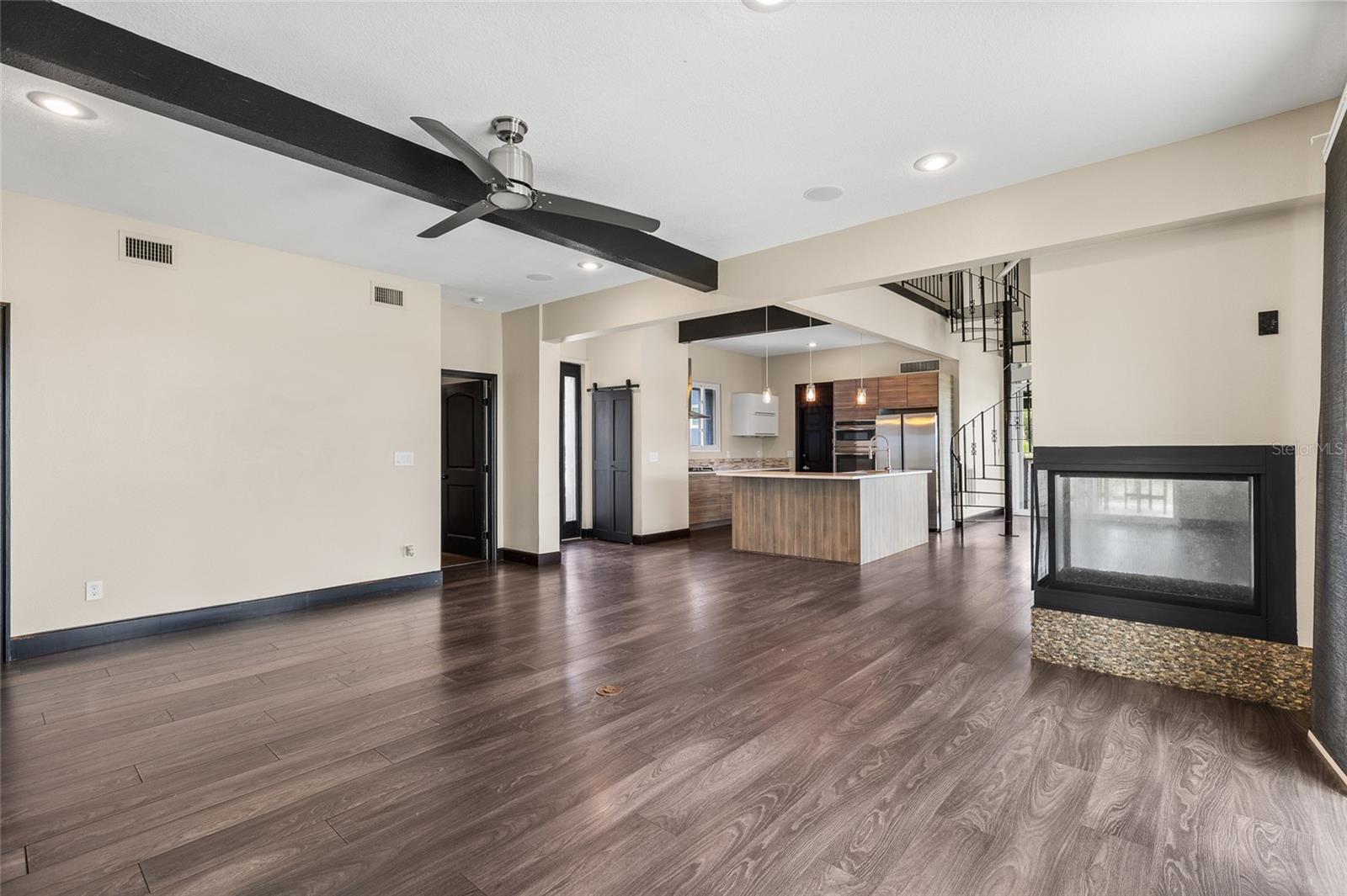 18200 CYPRESS COVE LN — photo 15