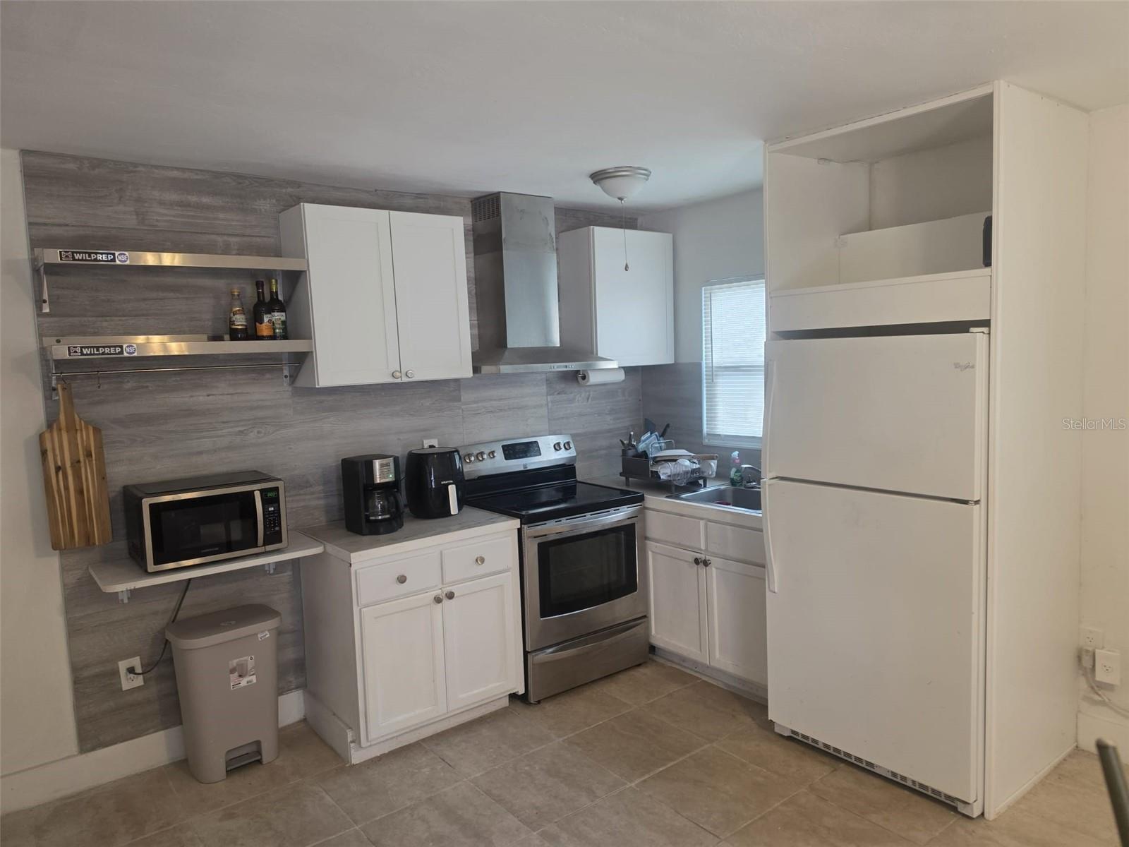 1844 JOHN RIVERS ST #S — photo 2