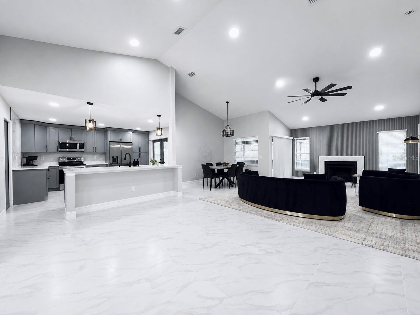 12111 WILDBROOK DR — photo 15