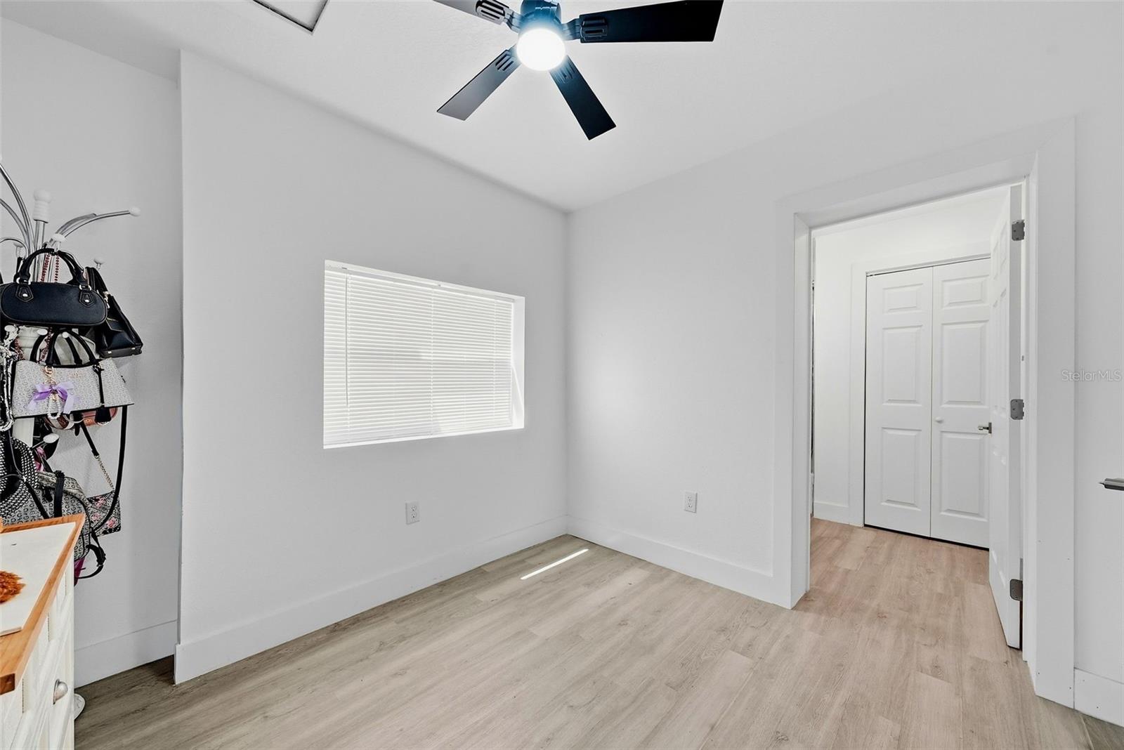 10124 N HYACINTH AVE — photo 24
