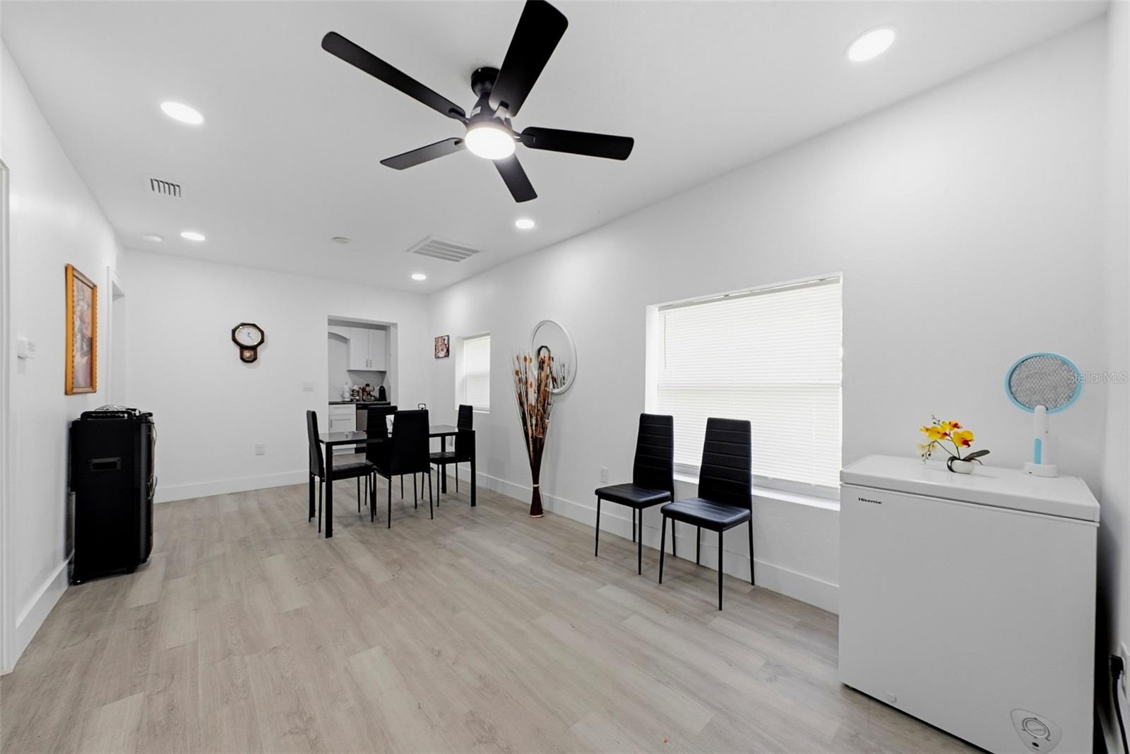 10124 N HYACINTH AVE — photo 16