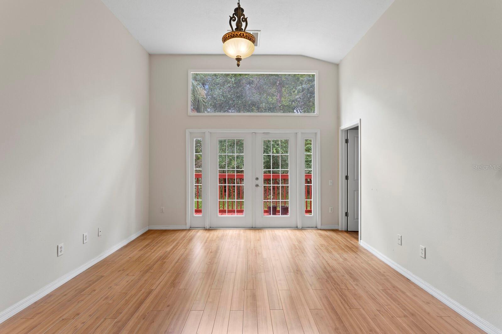 10420 SPRINGROSE DR — photo 23