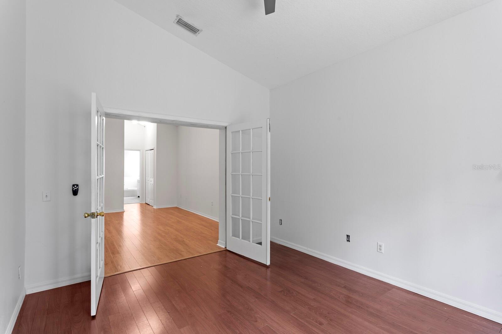 10420 SPRINGROSE DR — photo 16