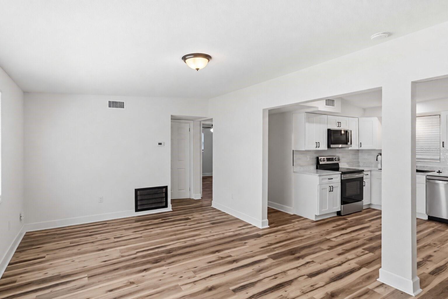 1806 DIERKER DR — photo 3