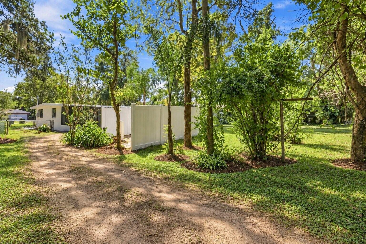 1806 DIERKER DR — photo 26
