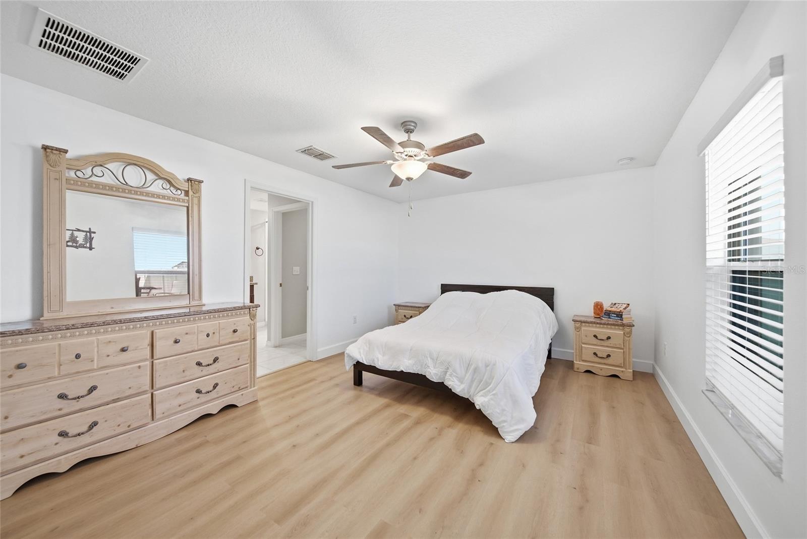 1681 FRED IVES ST — photo 14