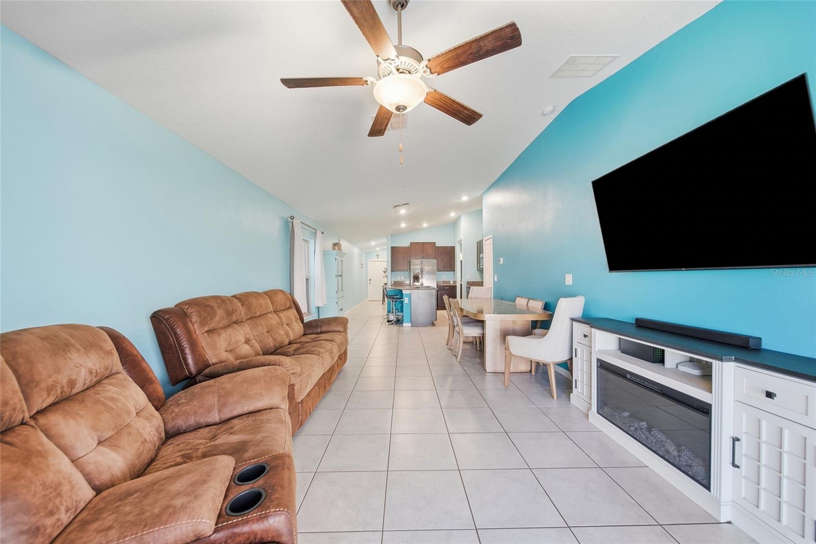 1681 FRED IVES ST — photo 11