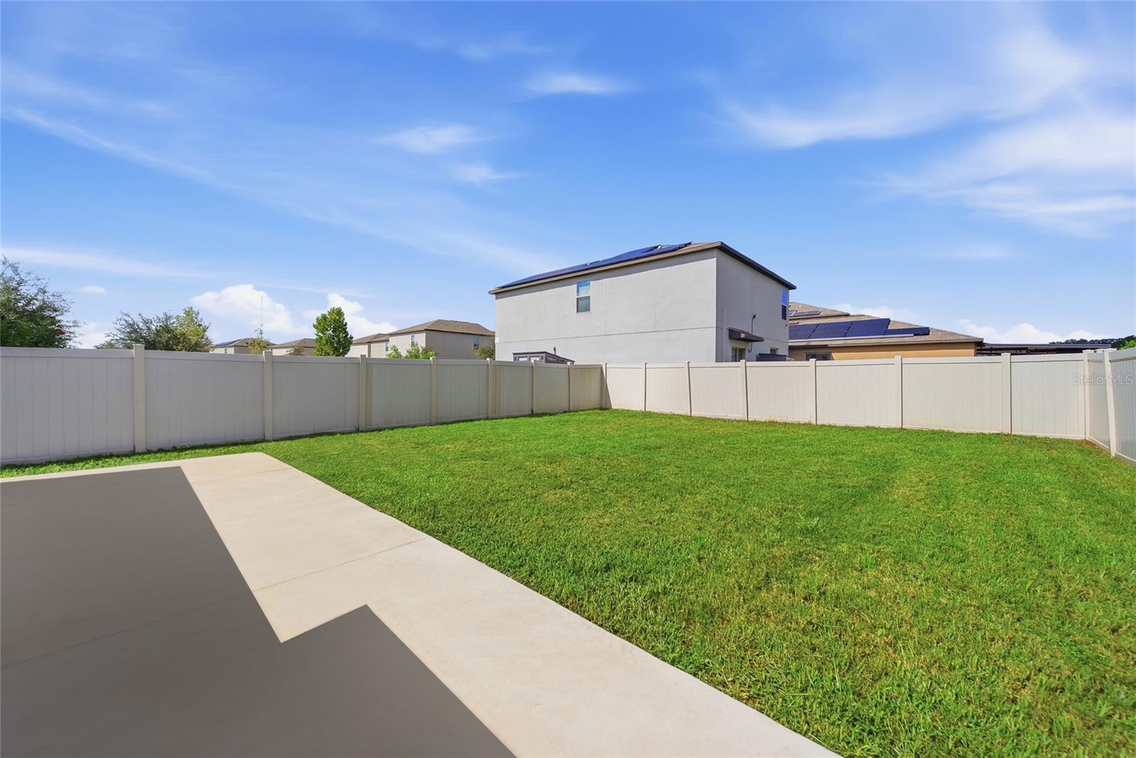 1681 FRED IVES ST — photo 24