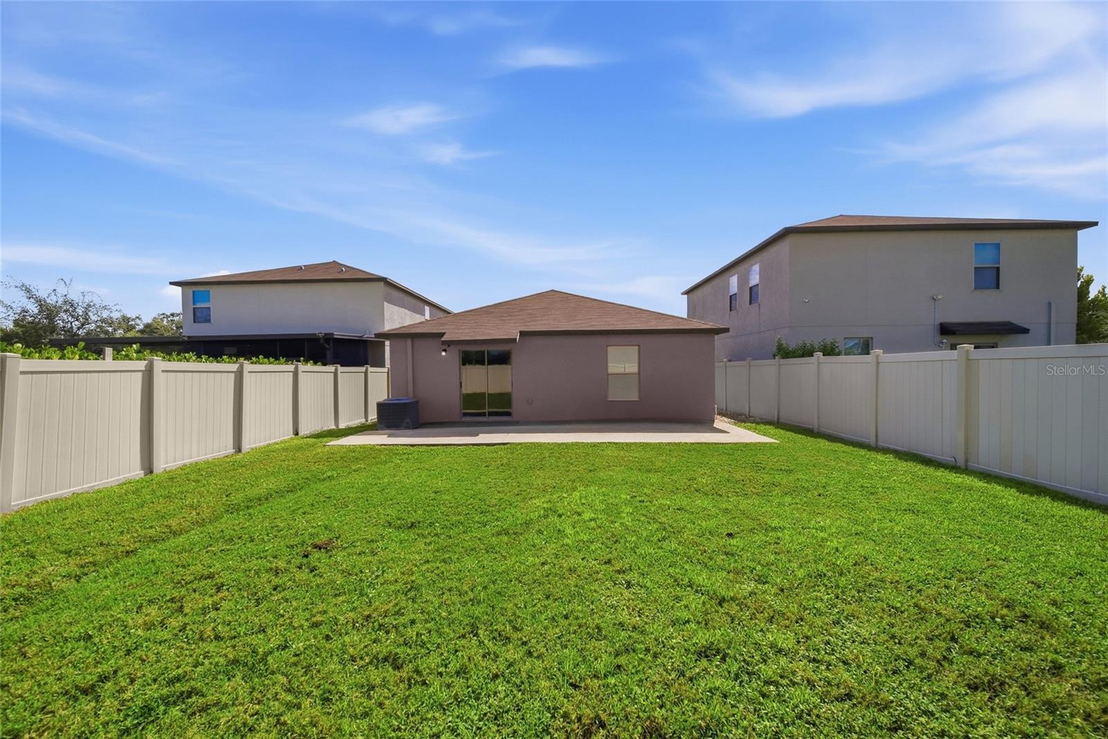 1681 FRED IVES ST — photo 25