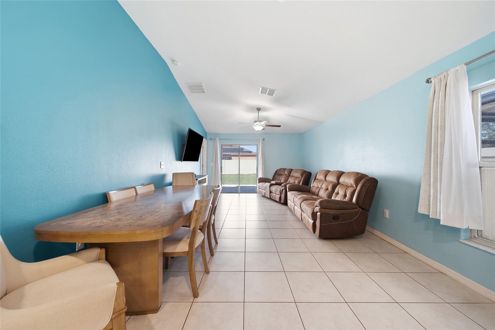1681 FRED IVES ST — photo 12