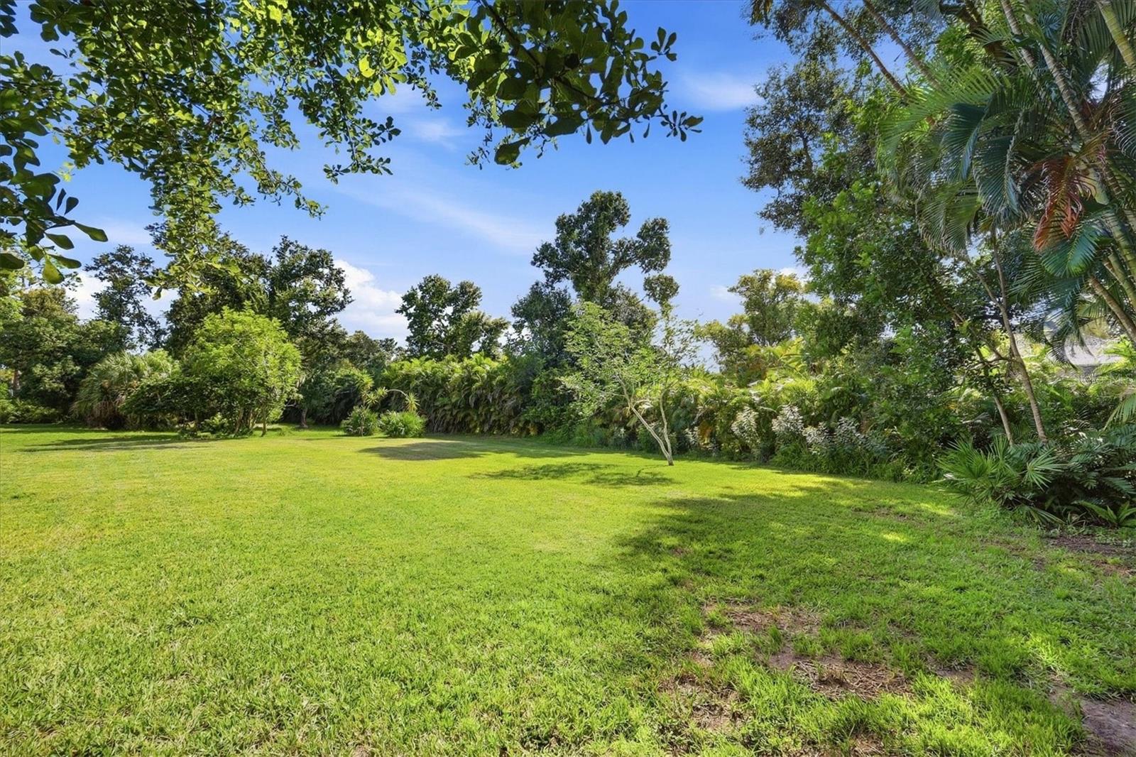5006 COCO PLUM WAY — photo 41