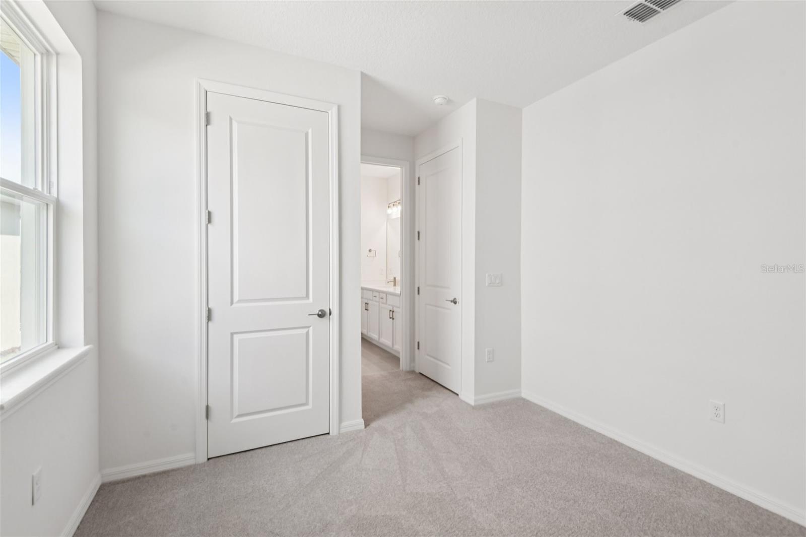 10667 STEINAHATCHEE LN — photo 26
