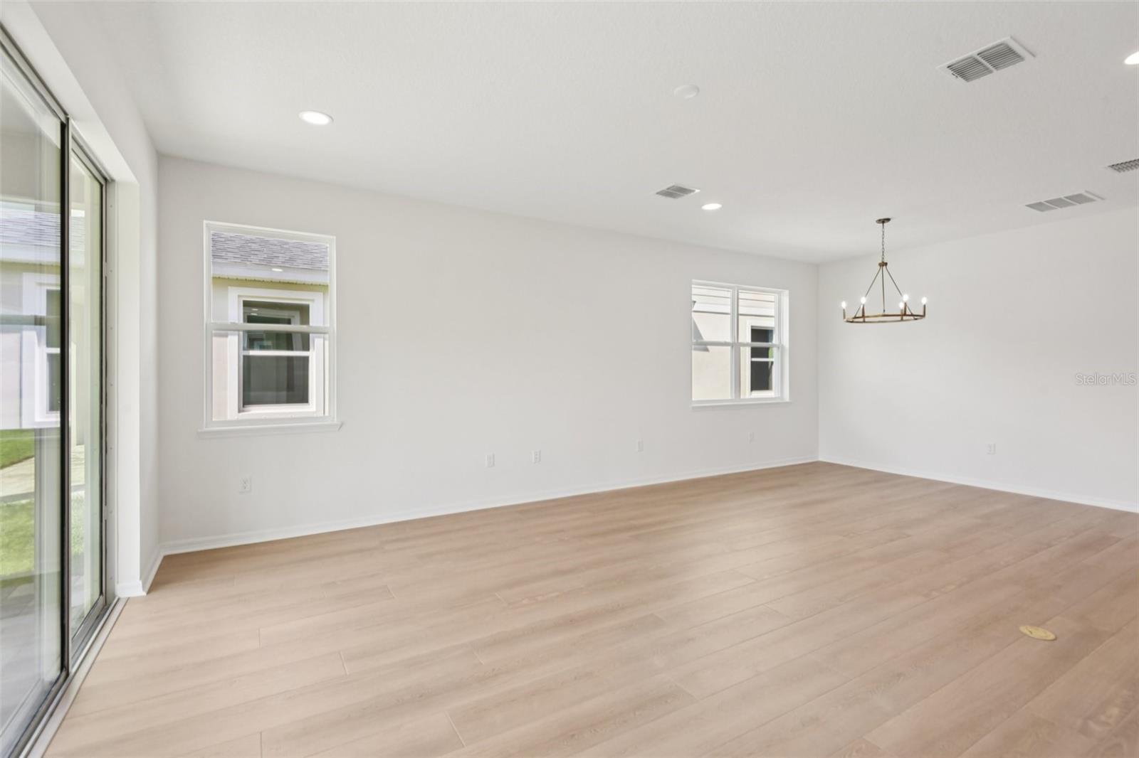 10667 STEINAHATCHEE LN — photo 9