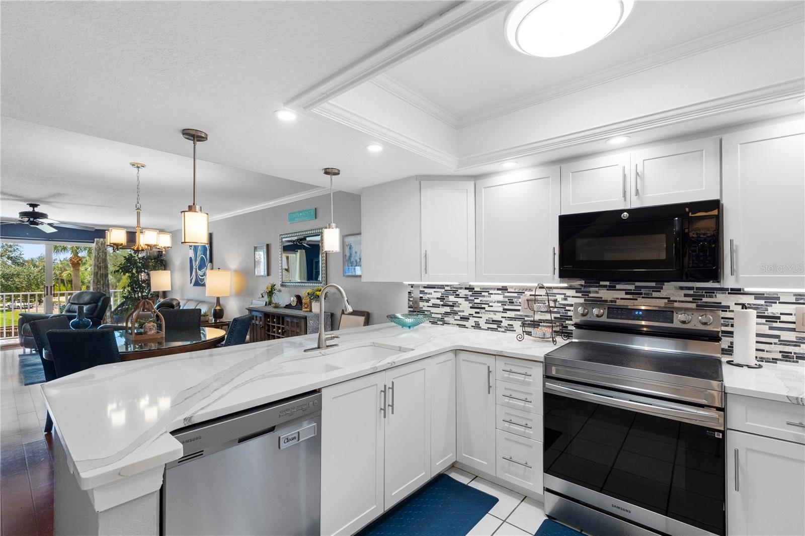 14714 SEMINOLE TRL — photo 13