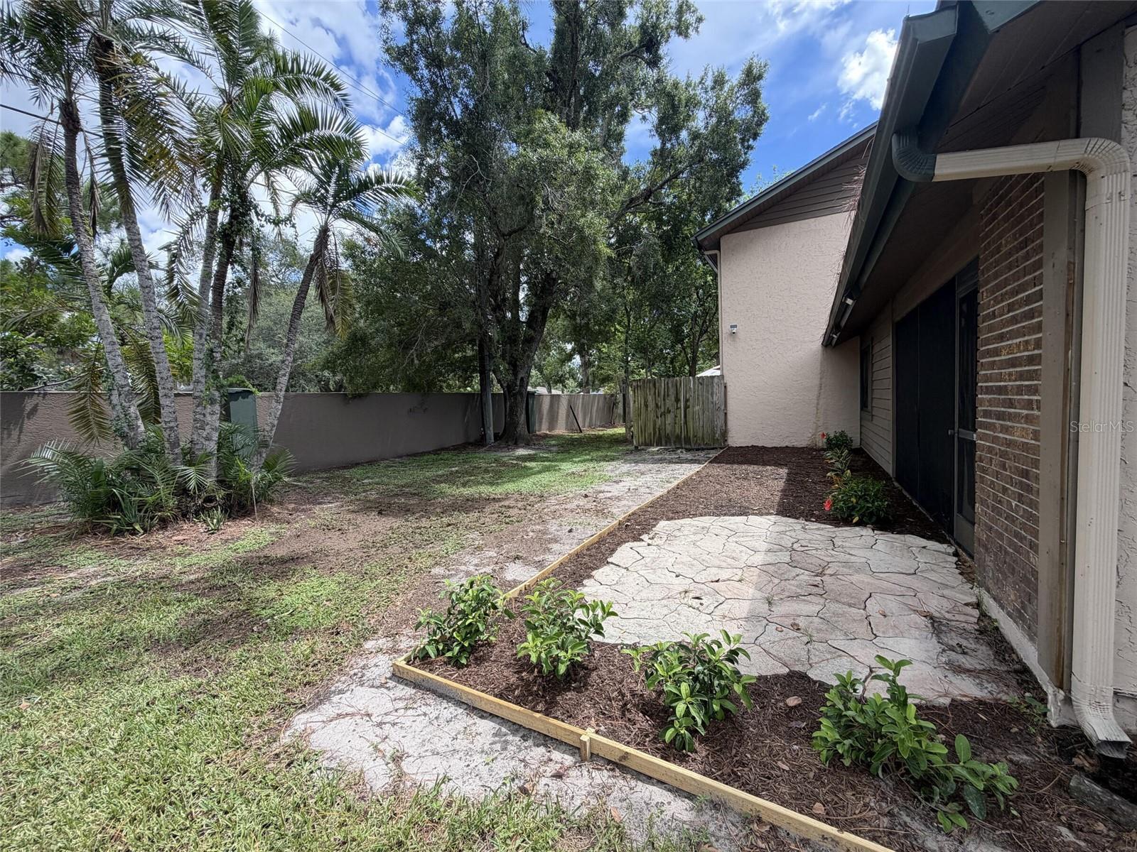 971 SUNRIDGE DR #110 — photo 19
