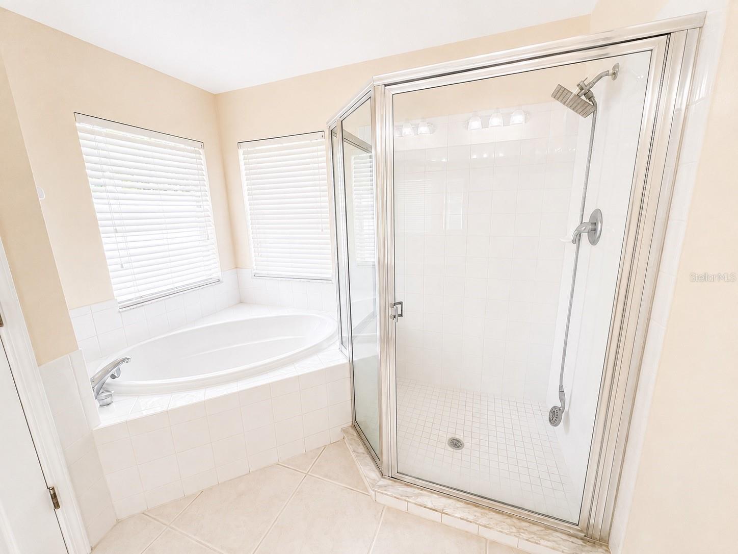 3207 CLOVER BLOSSOM CIR — photo 17