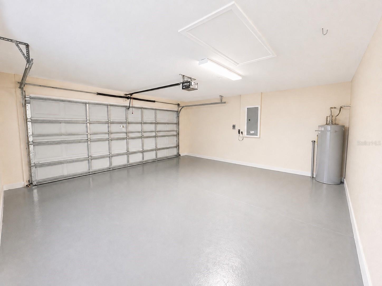 3207 CLOVER BLOSSOM CIR — photo 27