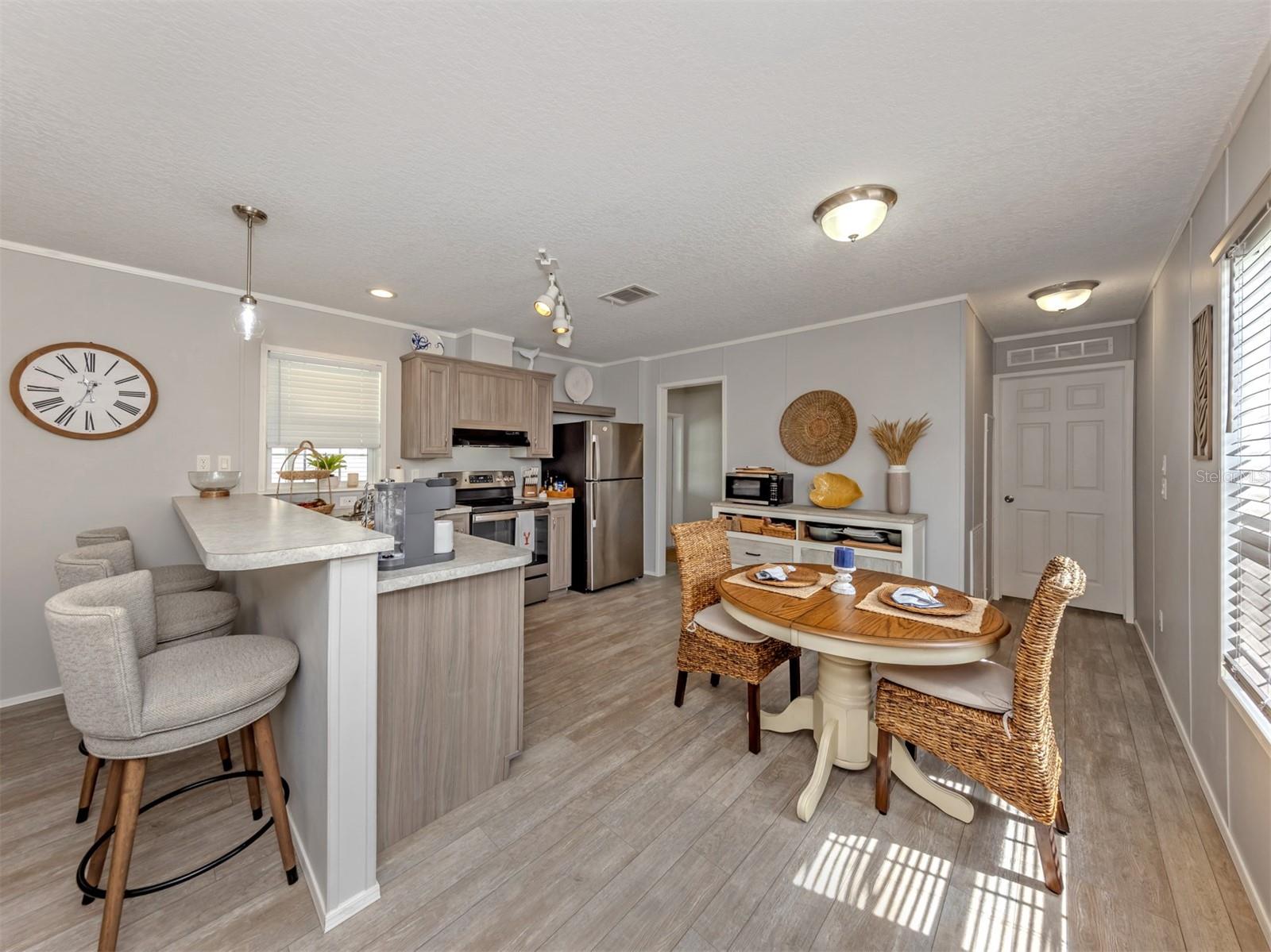 6824 HAAWI CT — photo 17