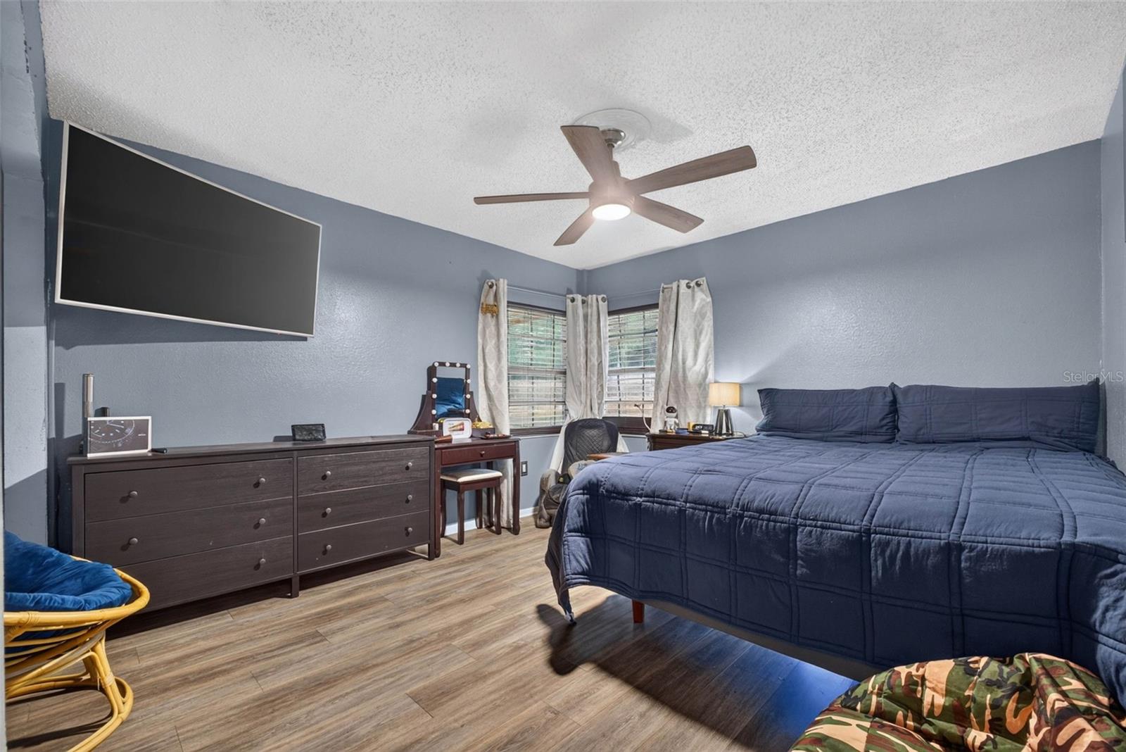 1302 E SLIGH AVE — photo 22