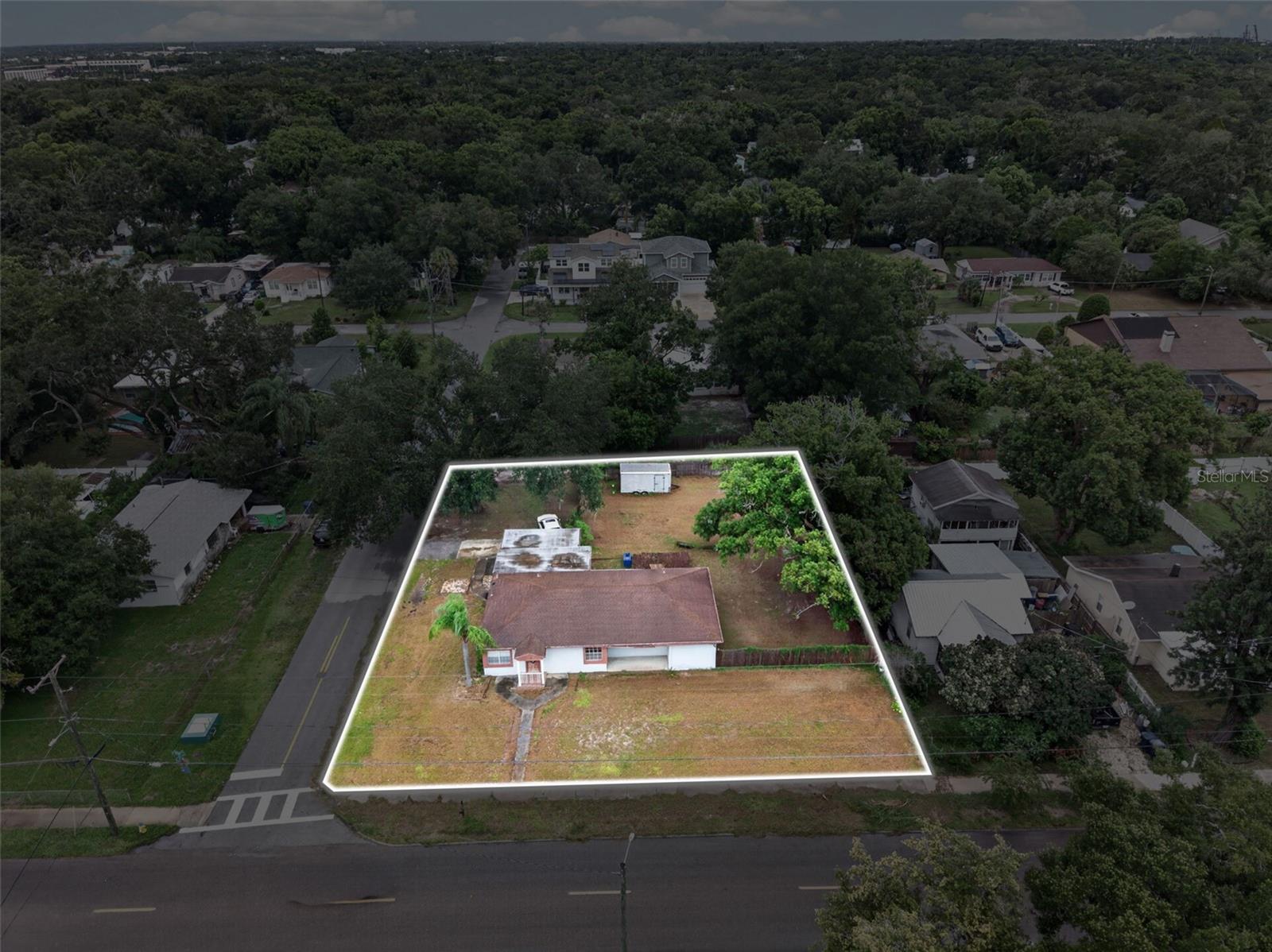 1302 E SLIGH AVE — photo 57