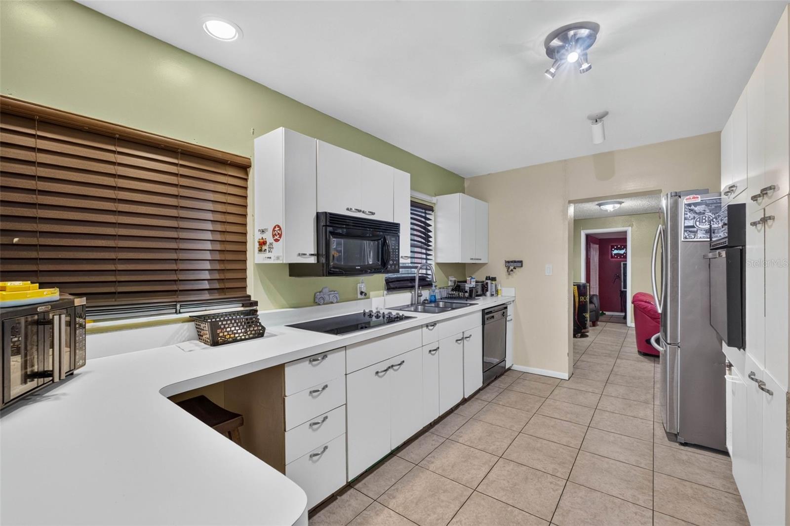 1302 E SLIGH AVE — photo 9
