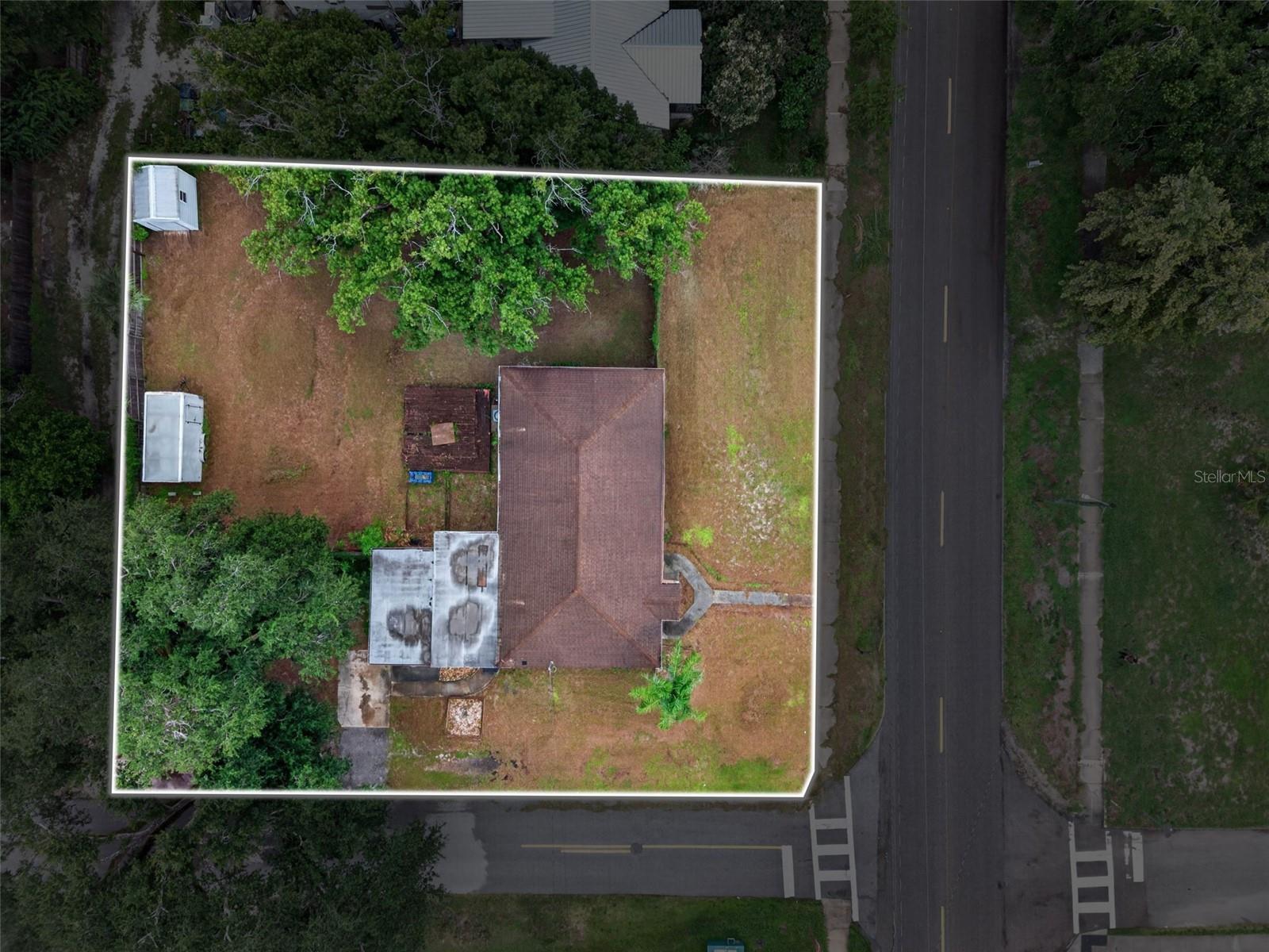 1302 E SLIGH AVE — photo 53